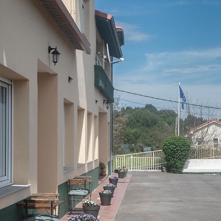 Apartamentos Turisticos La Flor Muros de Nalón Εξωτερικό φωτογραφία