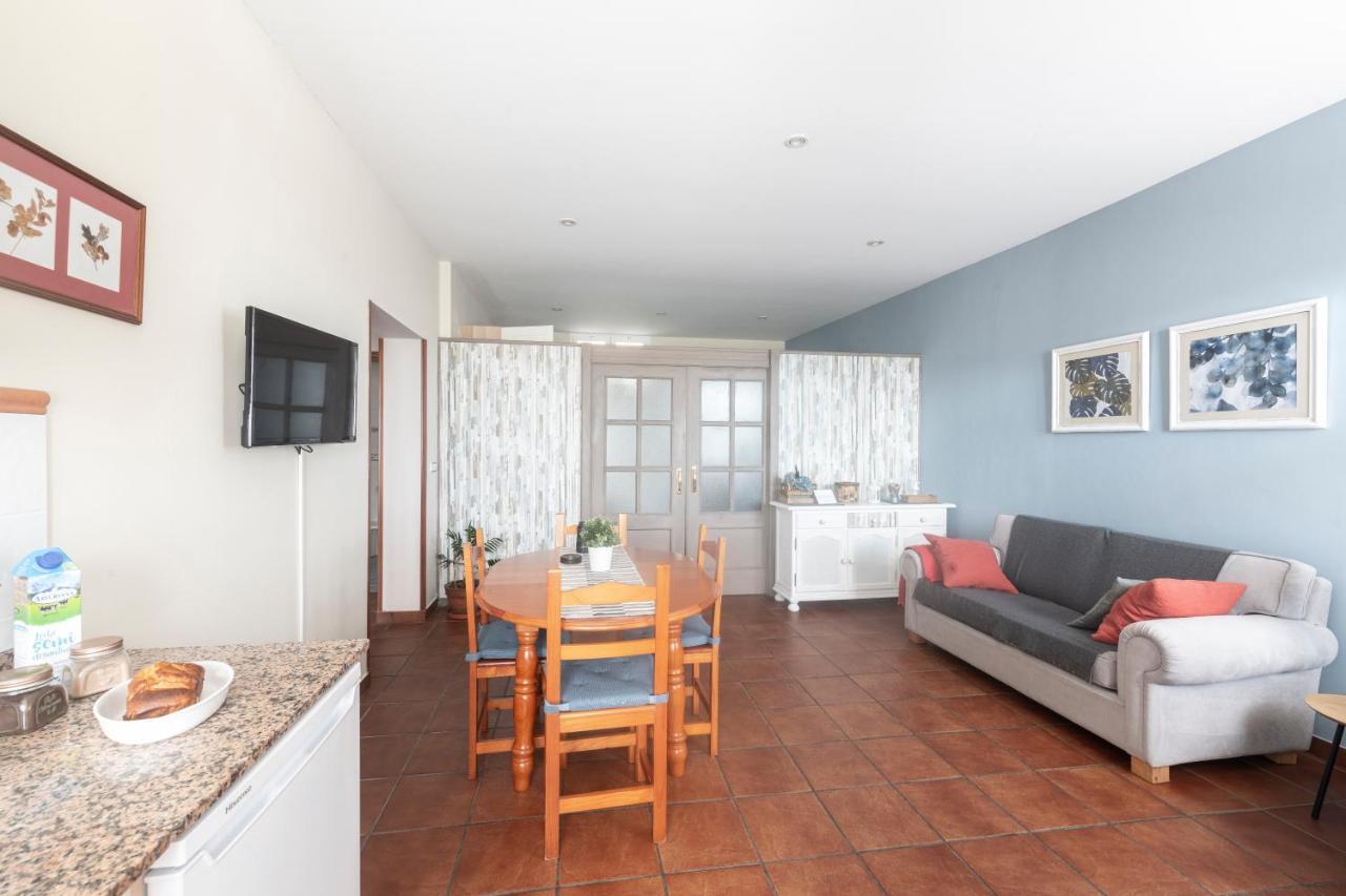 Apartamentos Turisticos La Flor Muros de Nalón Εξωτερικό φωτογραφία