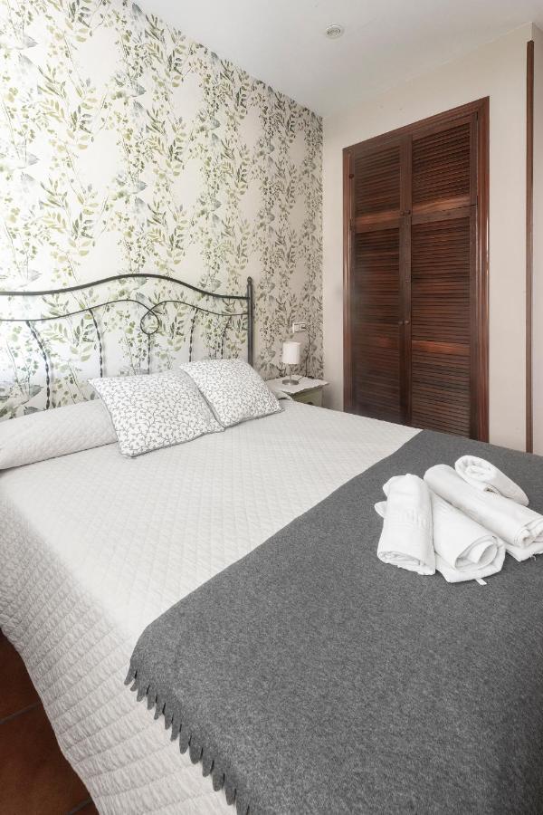 Apartamentos Turisticos La Flor Muros de Nalón Εξωτερικό φωτογραφία