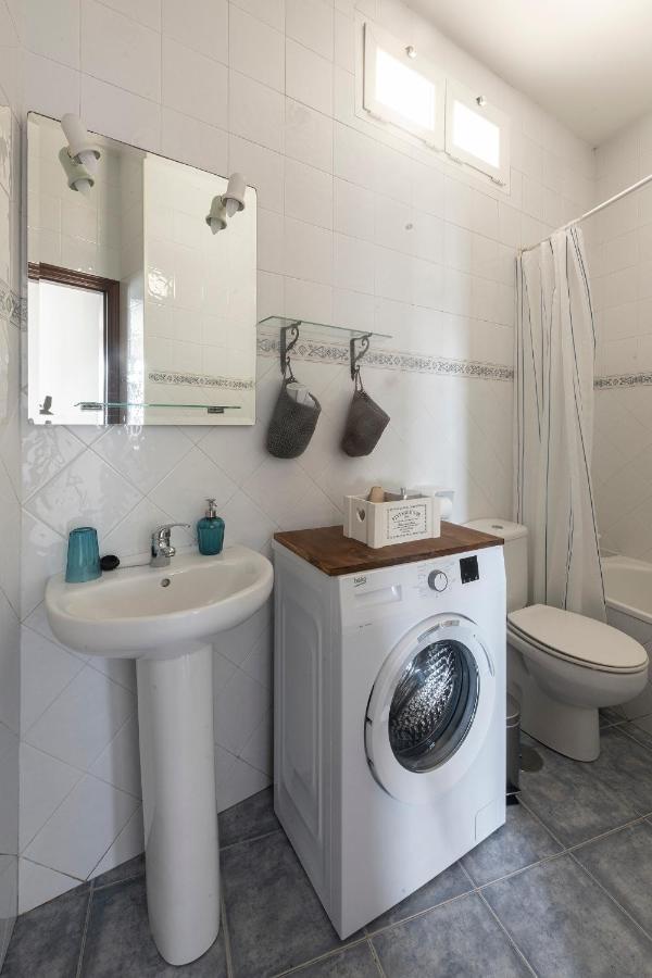 Apartamentos Turisticos La Flor Muros de Nalón Εξωτερικό φωτογραφία